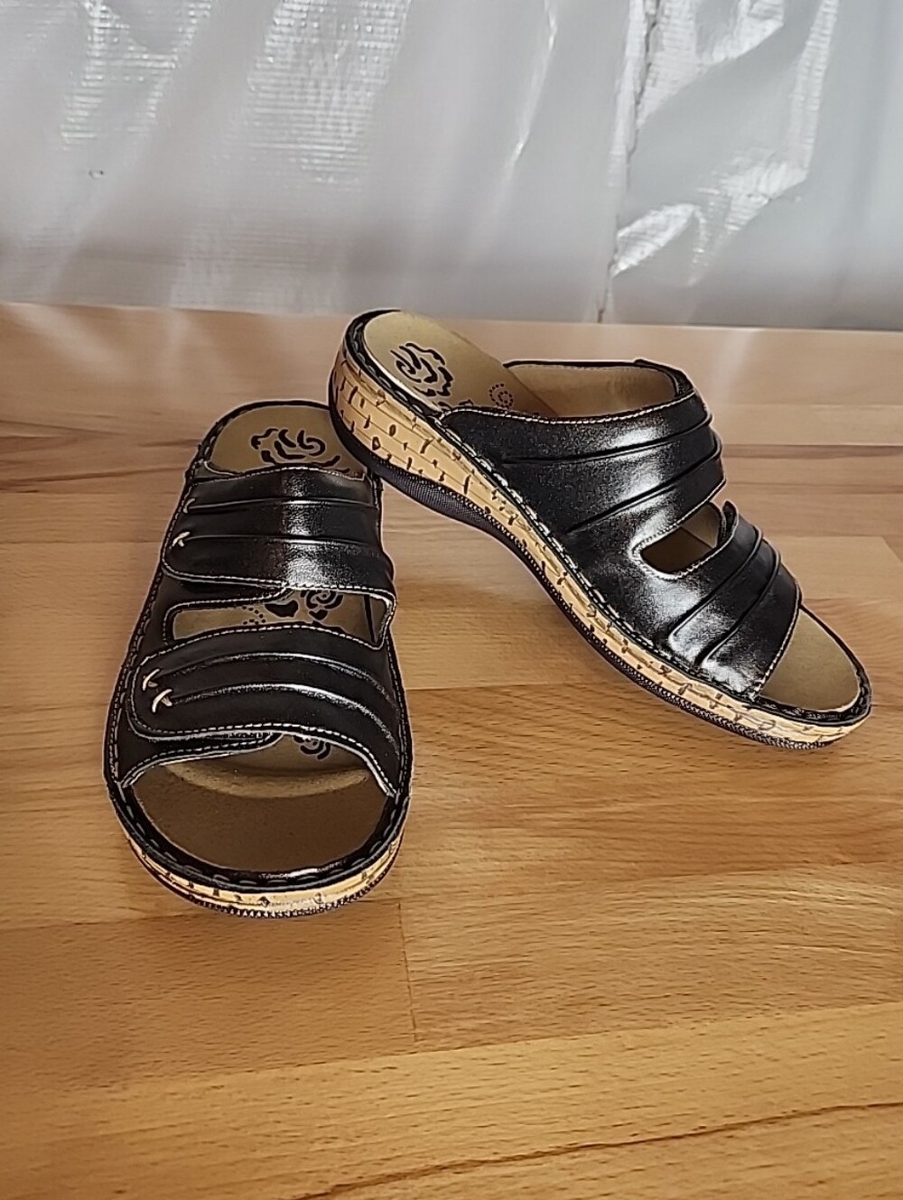 Propet June Slides Sandals Women 8M Silver Leather Comfort Walking Adjustable